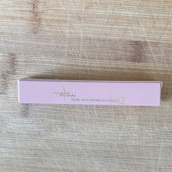 Mellow Cosmetics Lipgloss New - Picture 1 of 2